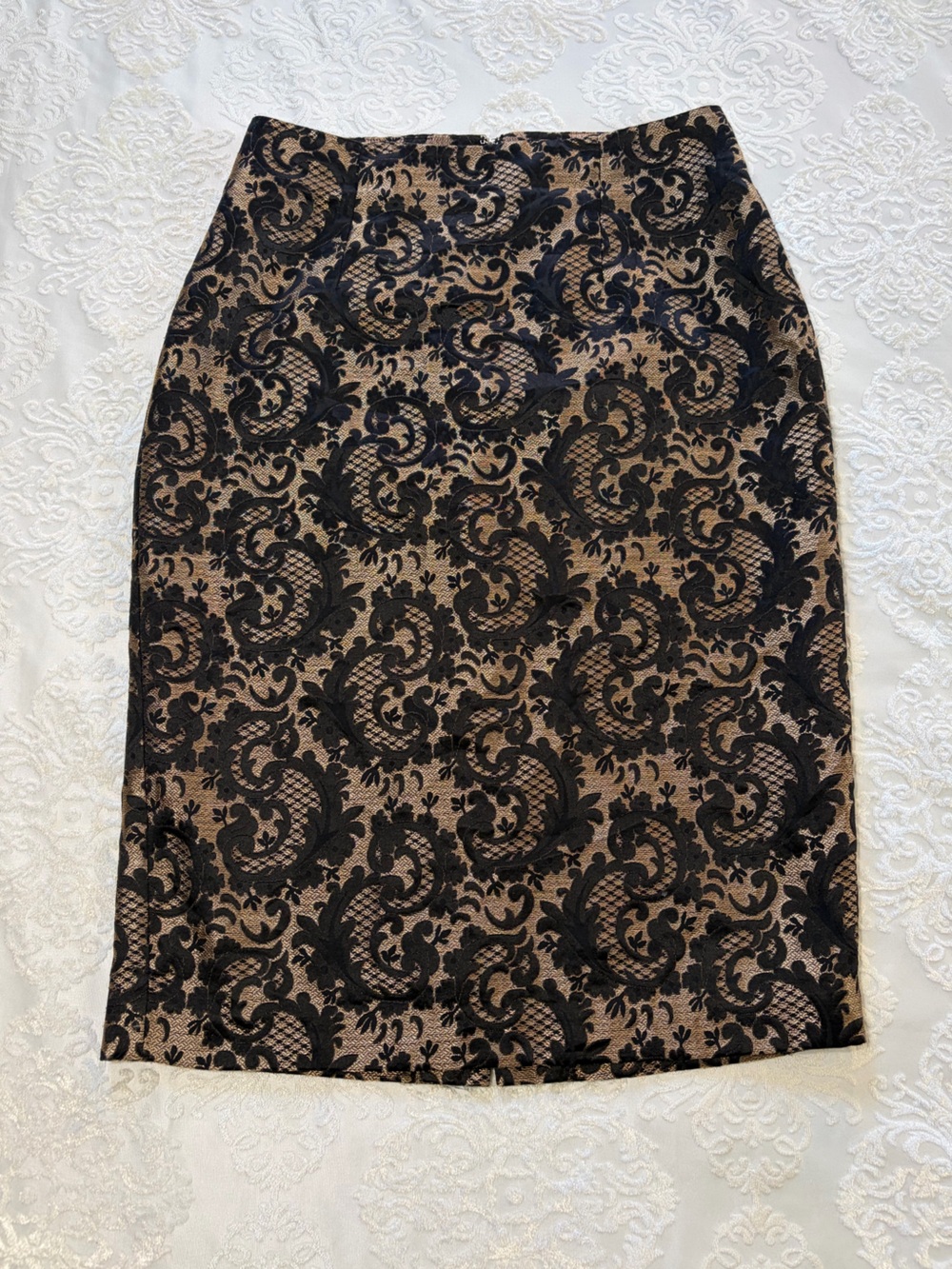 Worthington Black Gold Jacquard Brocade Lace Pencil Skirt Size 8